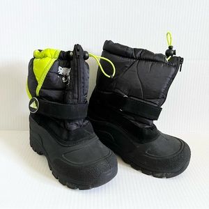 Mountain Creek Youth / Little Boy Snow Boots Size 2